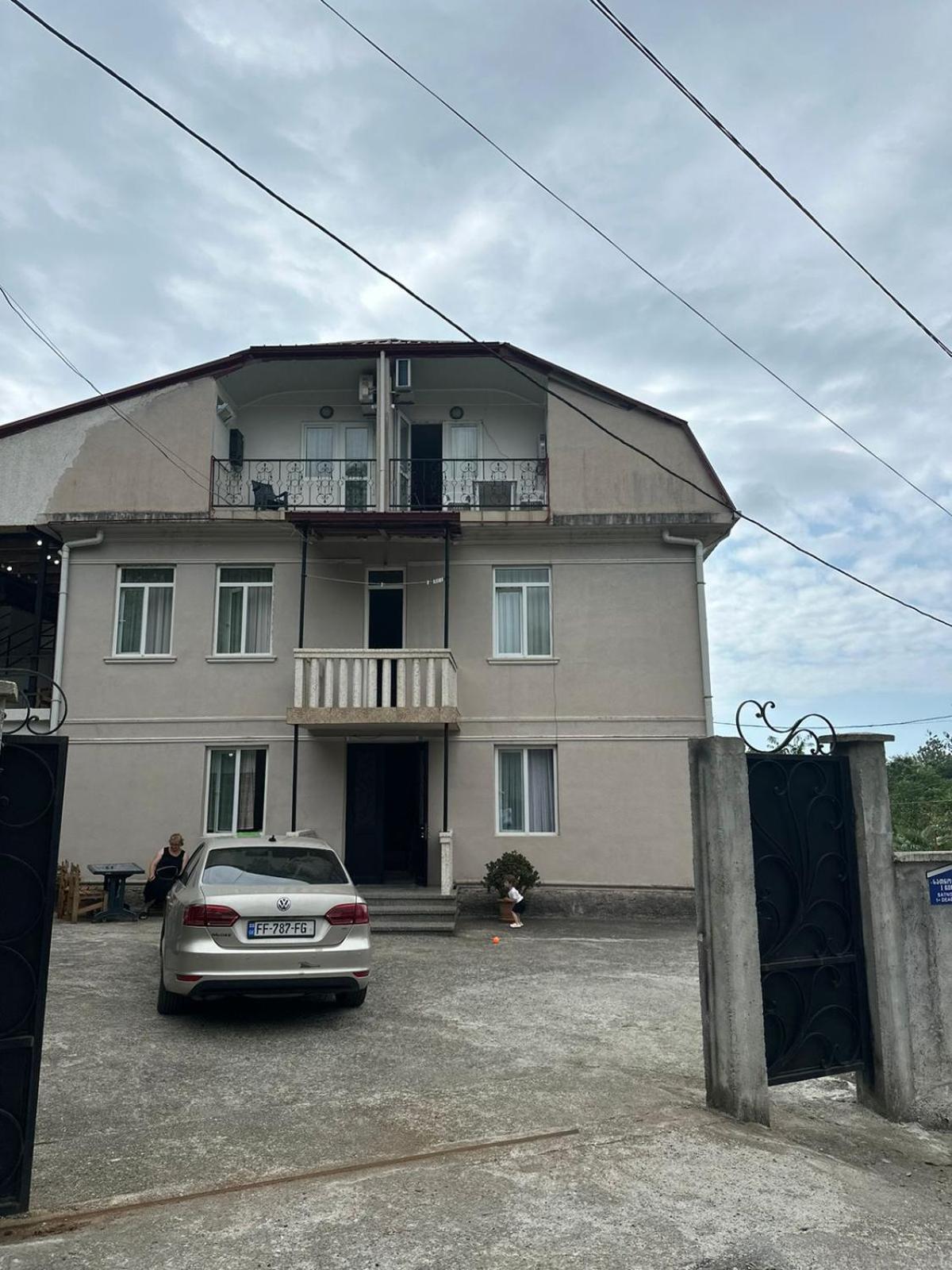 Shamil House Guest House Makhinjauri Bagian luar foto